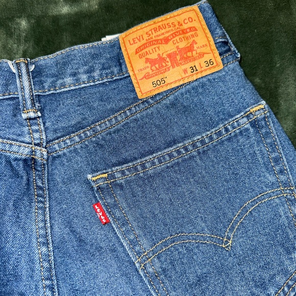 Vintage Levi’s jeans - Picture 3 of 3